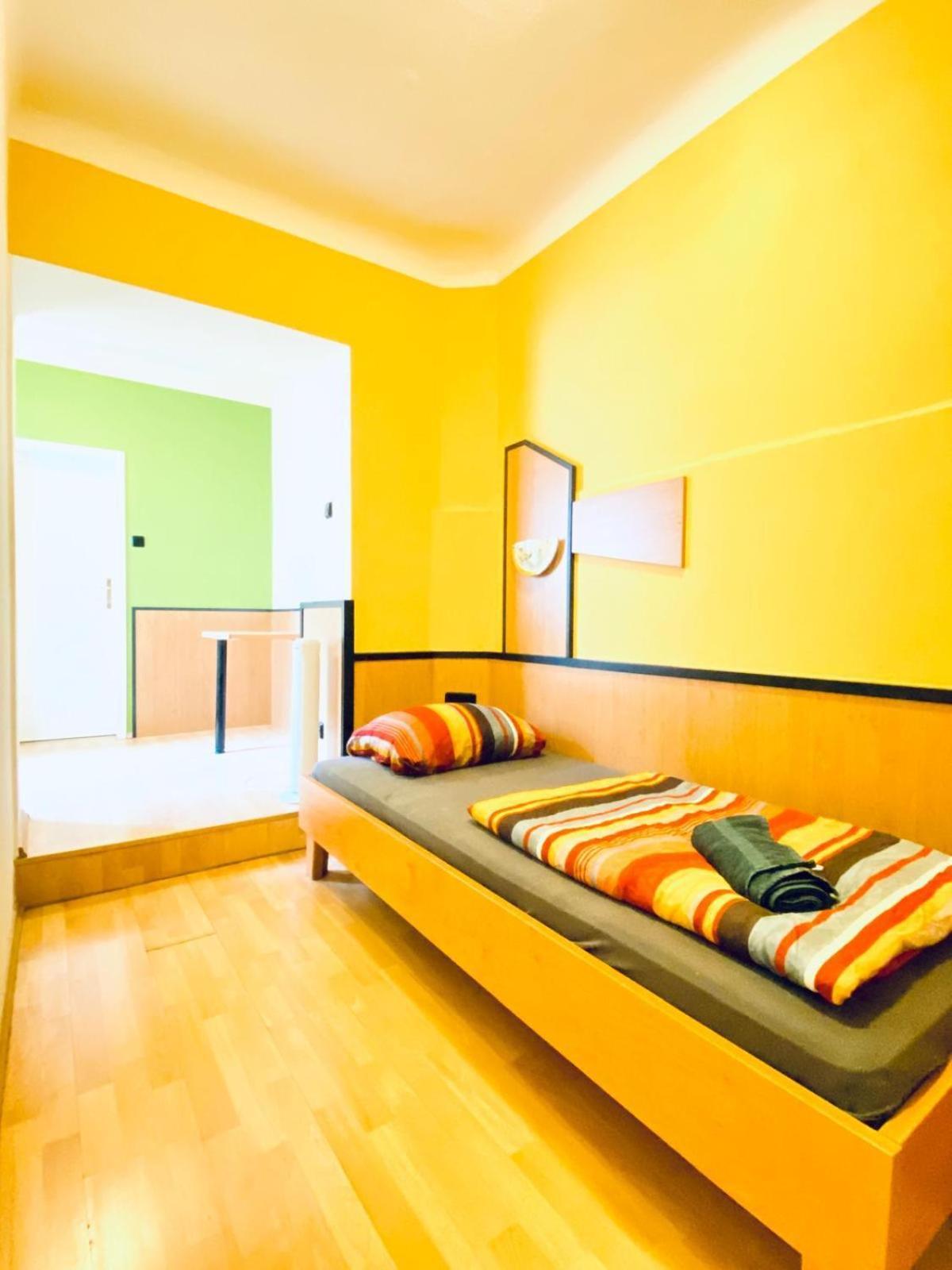 Affordable Central Rooms, 10-Min To Lugner City Вена Экстерьер фото