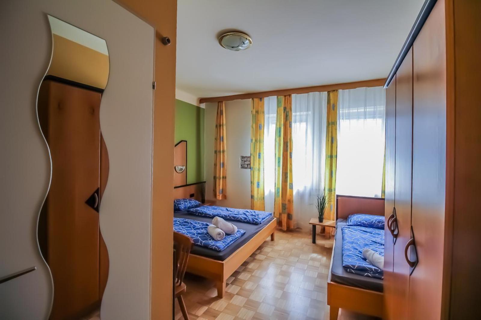 Affordable Central Rooms, 10-Min To Lugner City Вена Экстерьер фото