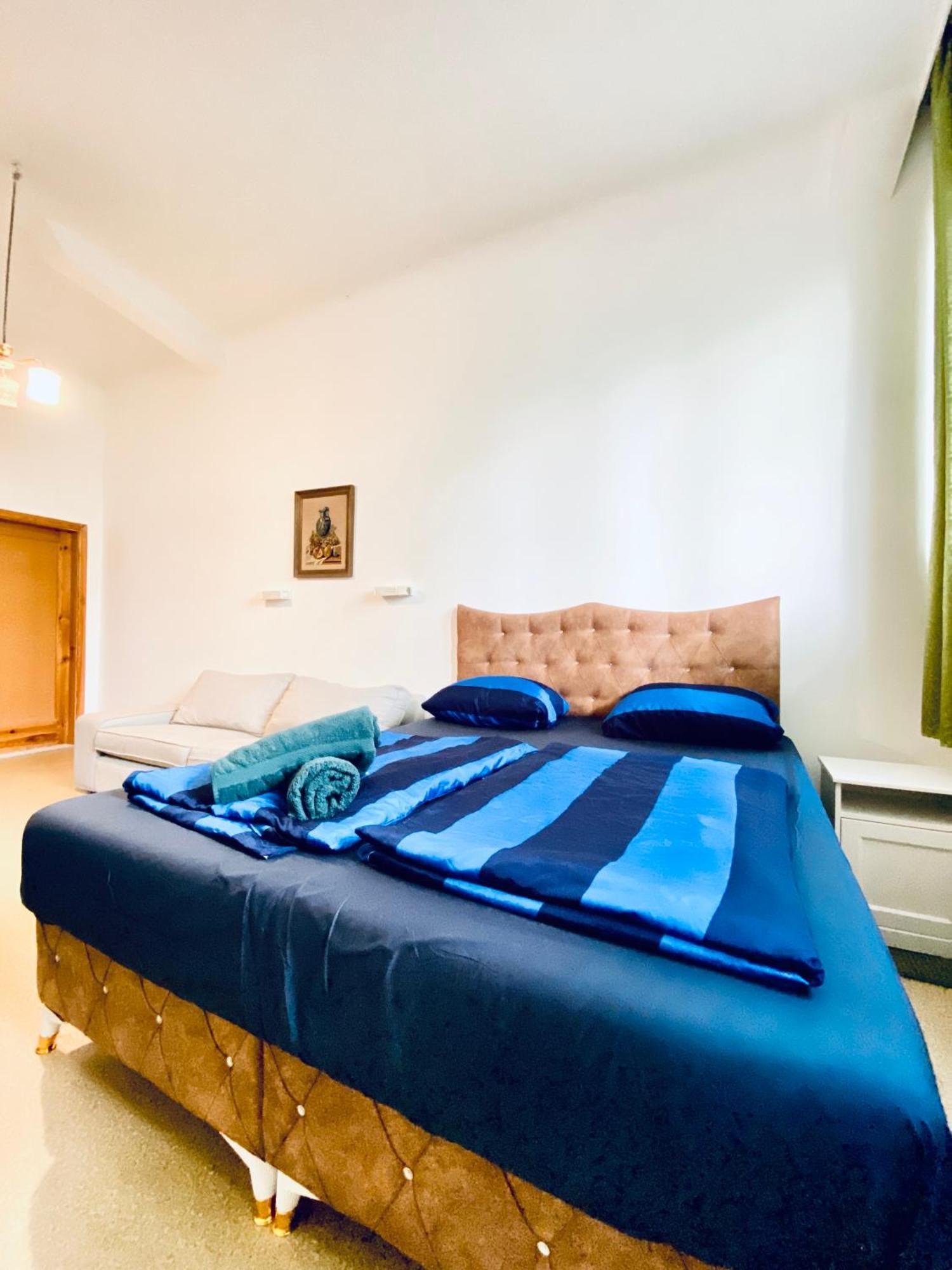 Affordable Central Rooms, 10-Min To Lugner City Вена Экстерьер фото