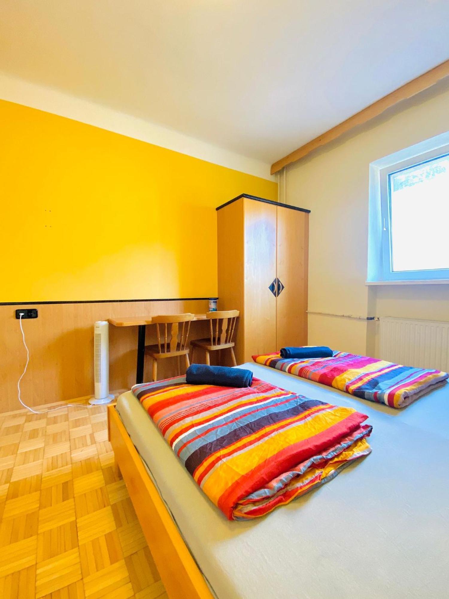 Affordable Central Rooms, 10-Min To Lugner City Вена Экстерьер фото
